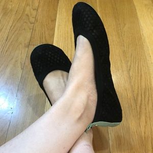 Breathable, packable flats, perfect for travel!